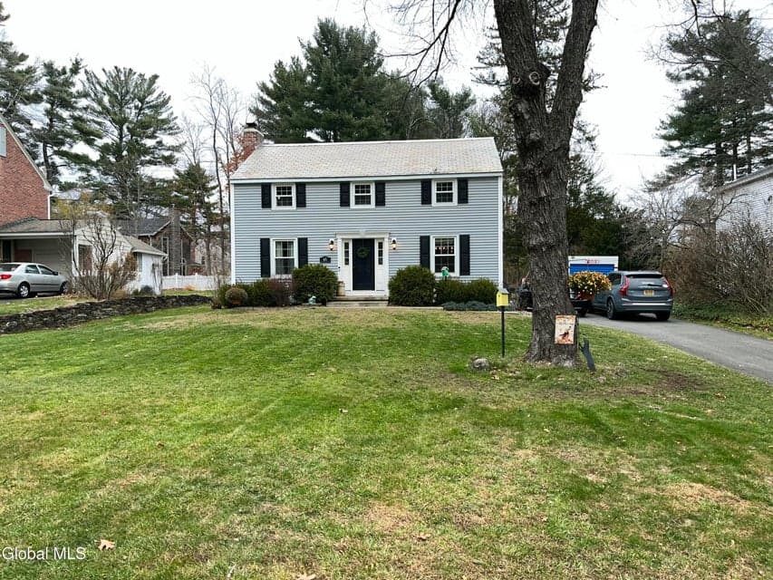 91 Fernbank Avenue, photo 4