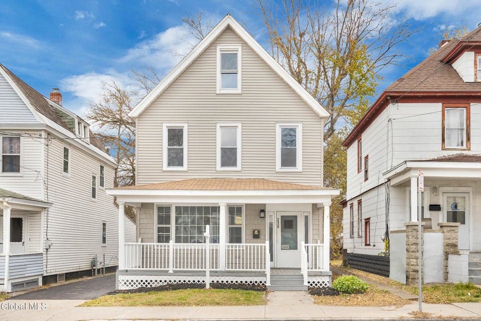 215 Furman Street, photo 2