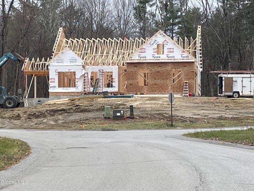 1 Campbell Drive, photo 3
