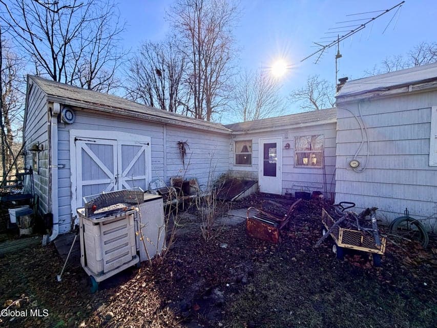 127 Sulphur Springs Road, photo 5