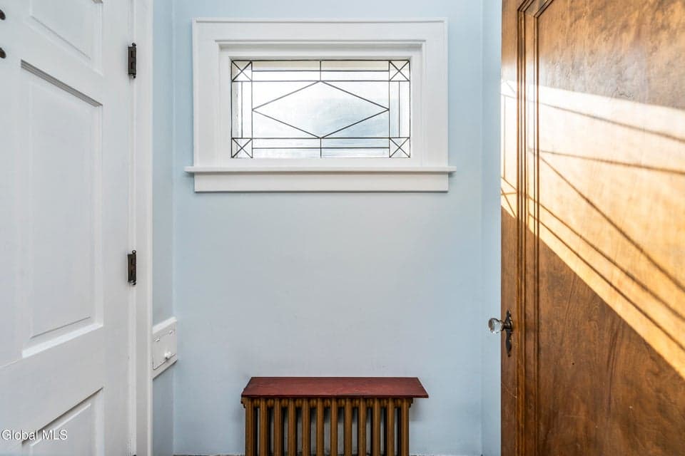 815 Wright Avenue, photo 4