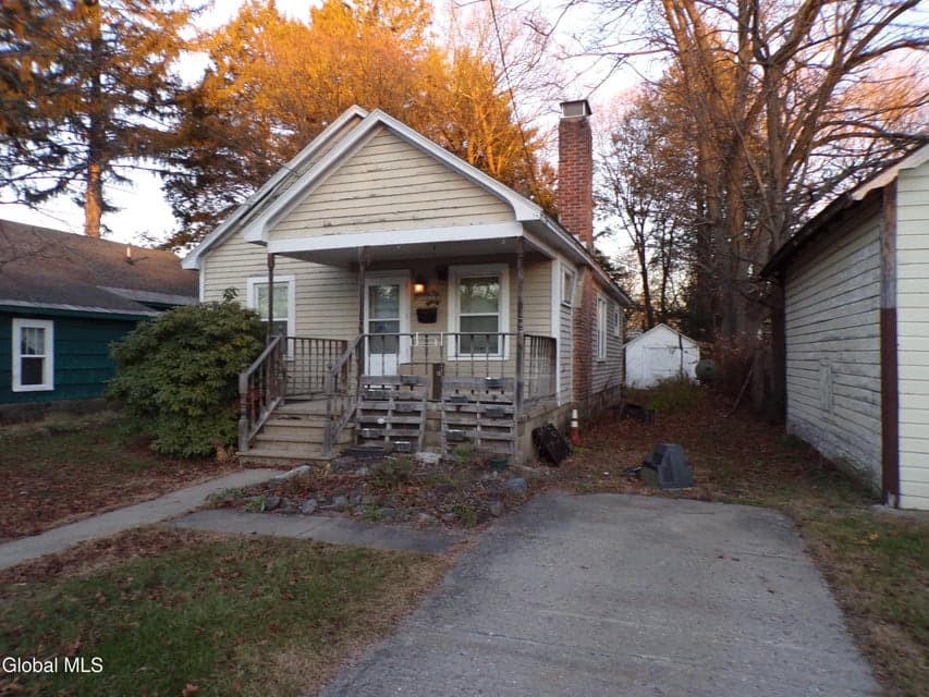 17 Liberty Place, photo 2