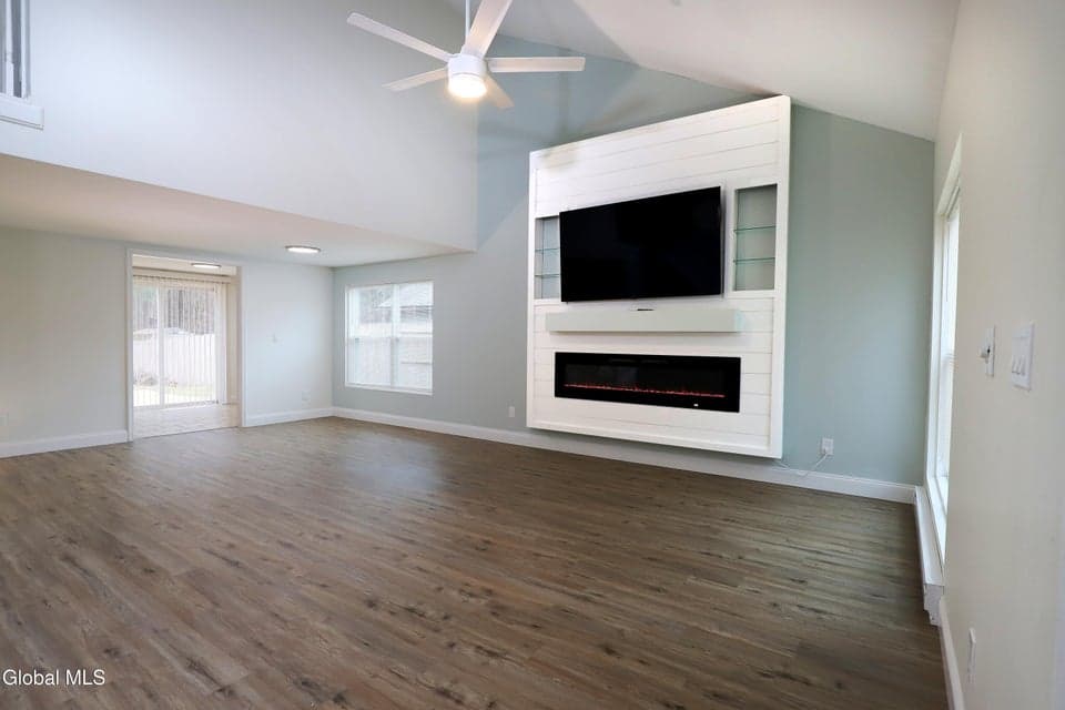 198 Thimbleberry Road, photo 3
