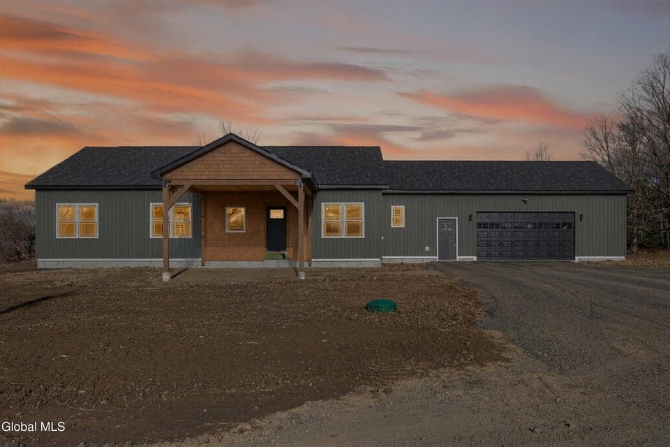 726 Groveside Road, photo 3