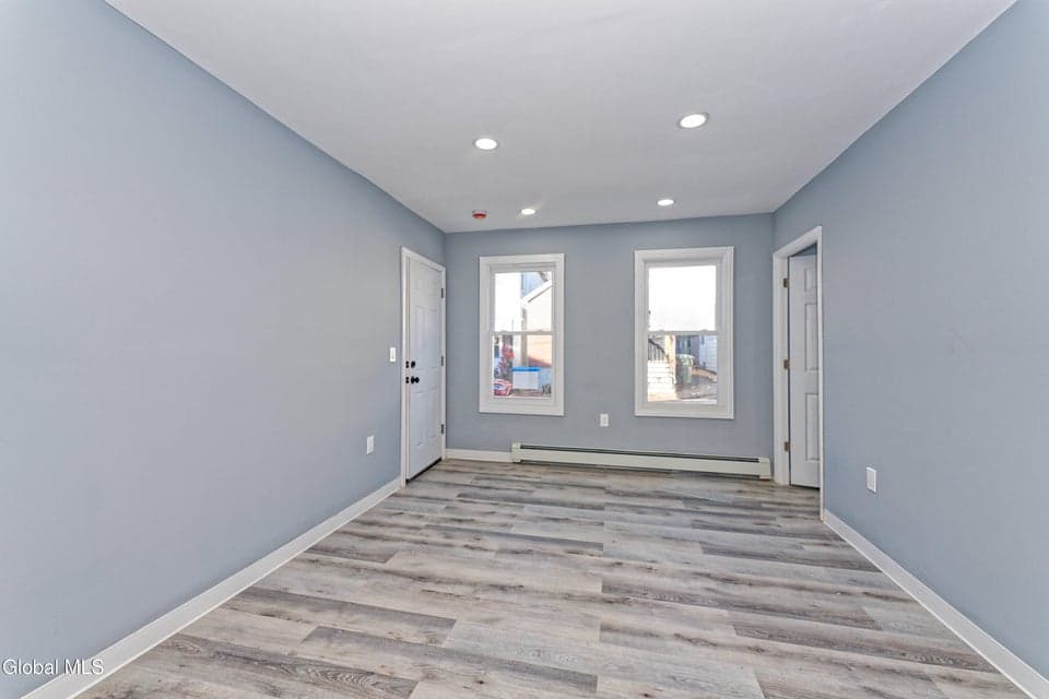 74 Lancaster Street, photo 4