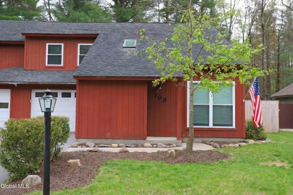 198 Thimbleberry Road, photo 1