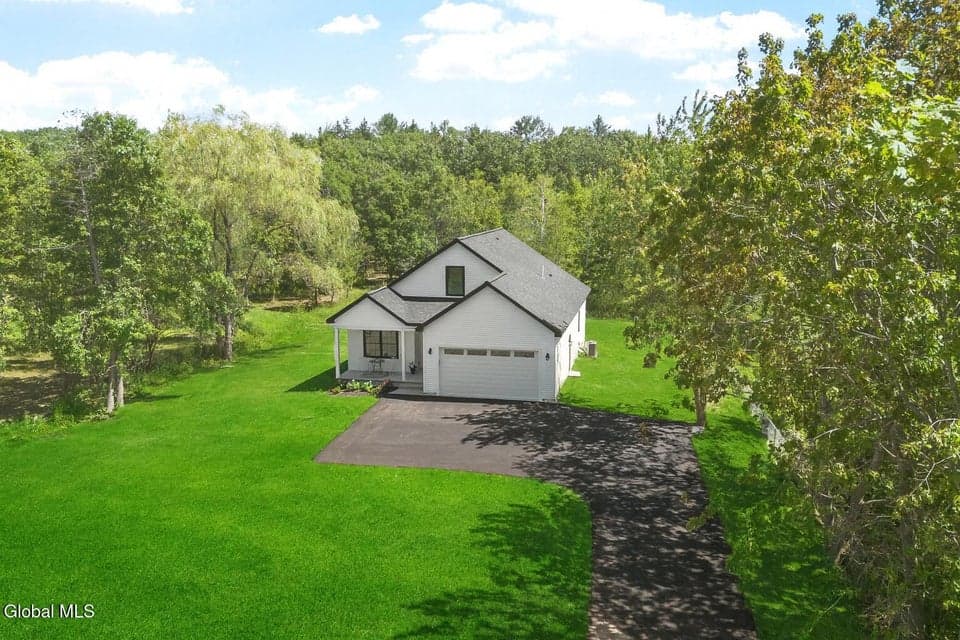 706 Swaggertown Road, photo 1
