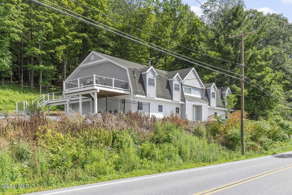 1226 Nys Rt 9P, photo 1