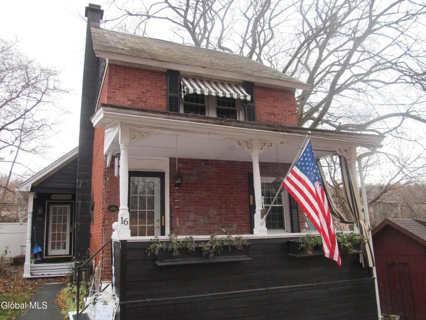 16 Elbow Street, photo 2