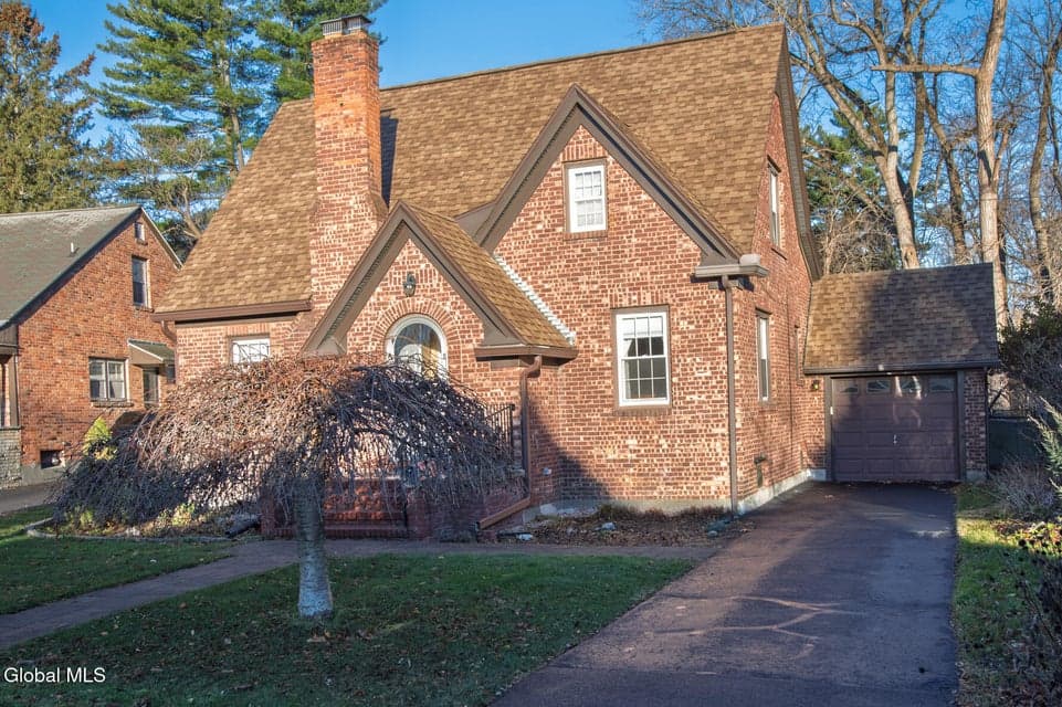 41 Crescent Drive, photo 3