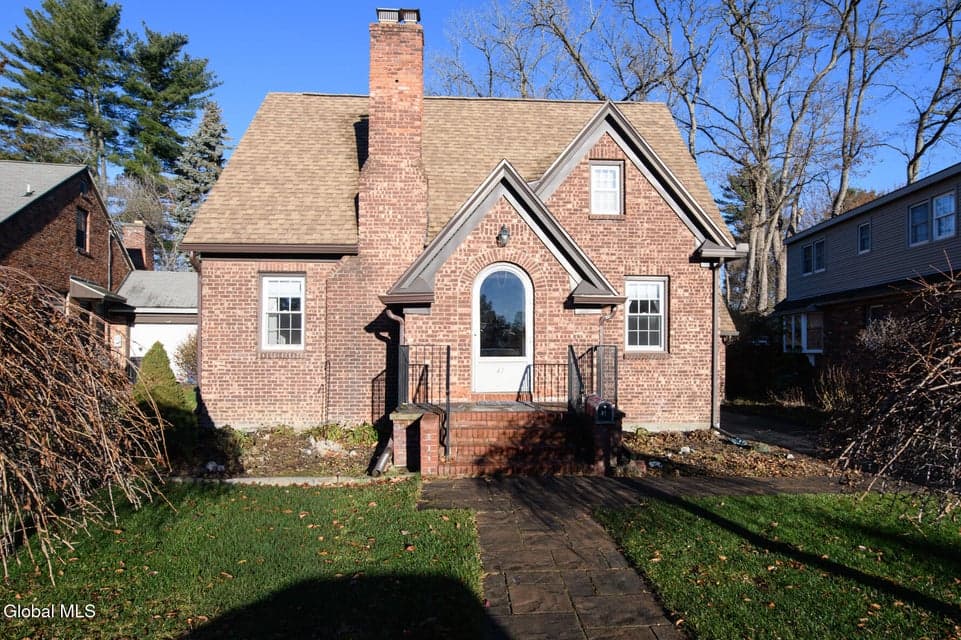 41 Crescent Drive, photo 1