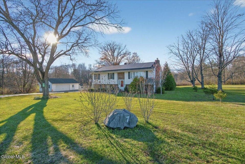 7 Cappabianca Drive, photo 1