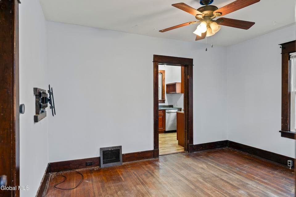 1994 10th Street, photo 5