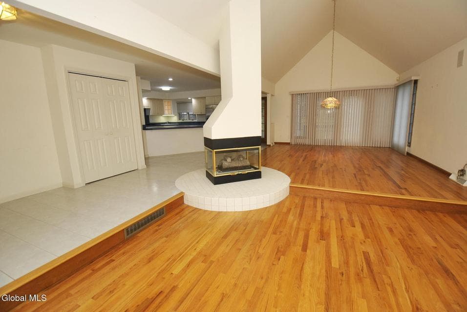 19 Dogwood Lane, photo 4