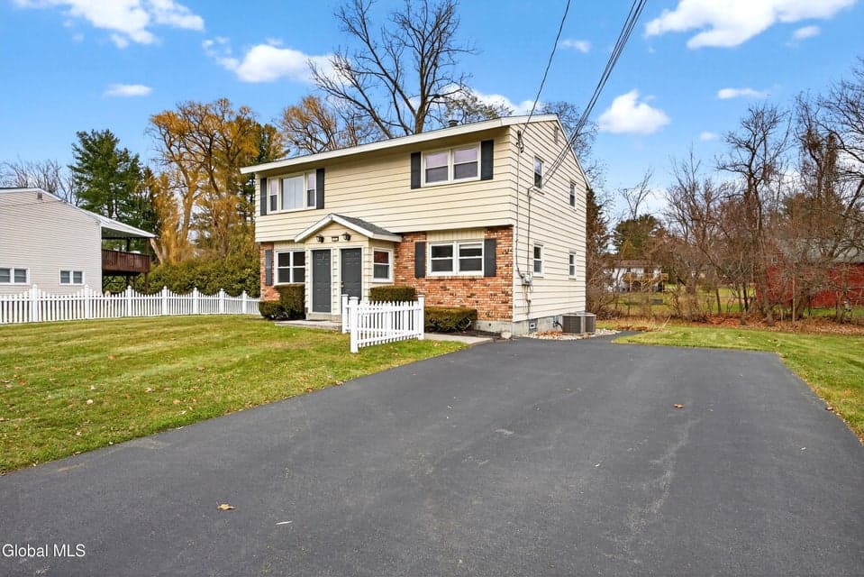 7 Apple Blossom Lane, photo 4