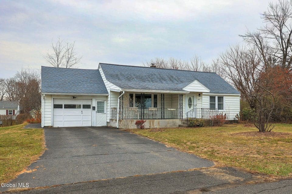805 Marion Avenue, photo 1