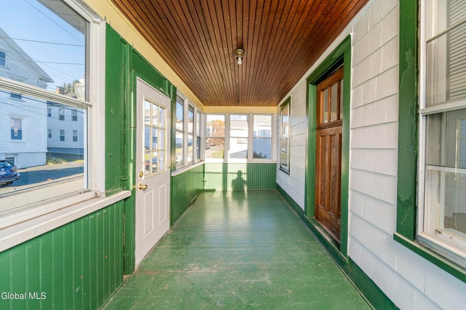 4 Plum Avenue, photo 4