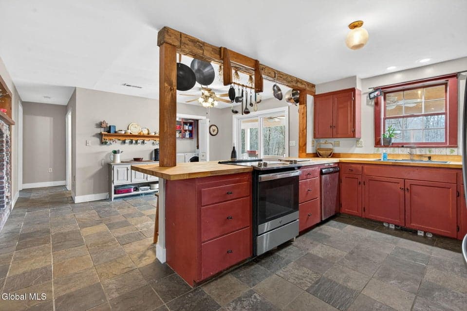 427 Gilchrist Hill Road, photo 5
