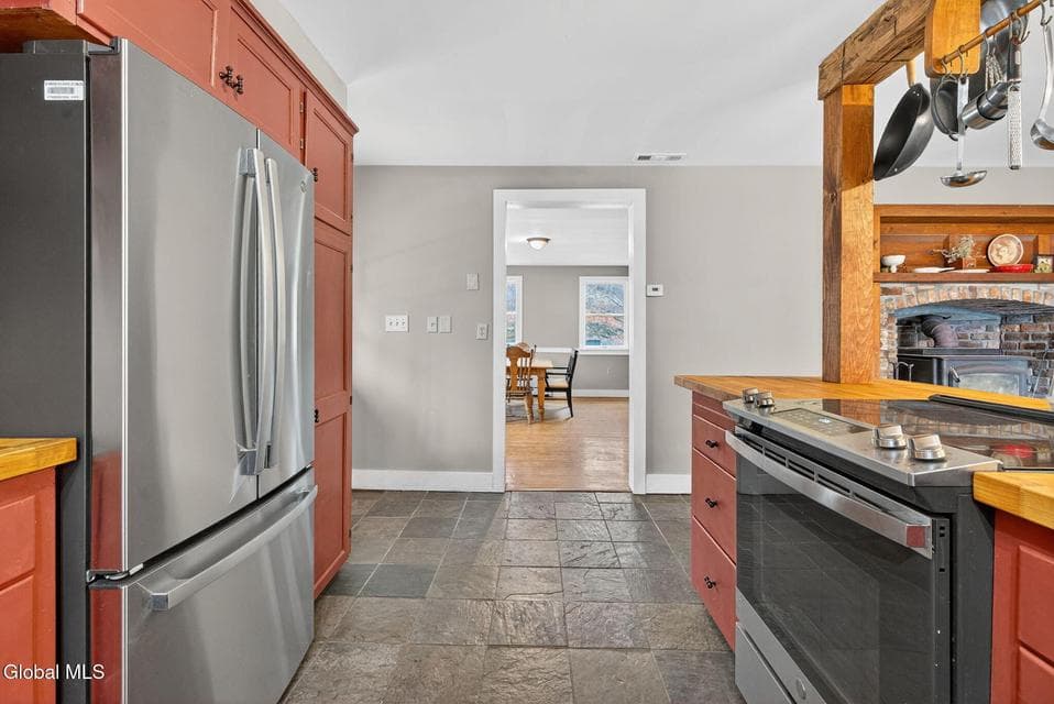 427 Gilchrist Hill Road, photo 3