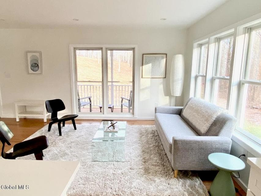 365 Moore Hill Road, photo 4