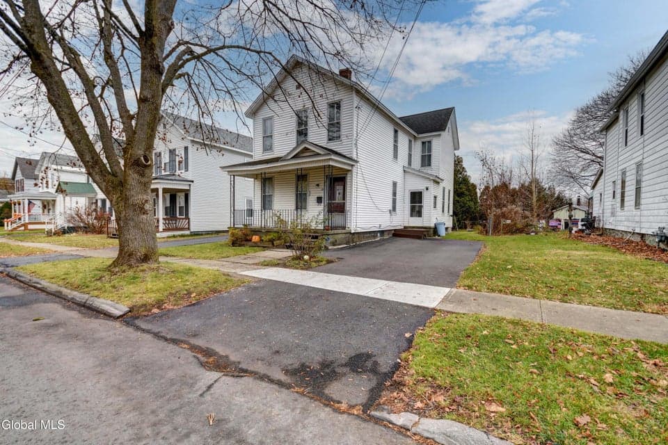 12 Cady Street, Johnstown, NY 12095, photo 2