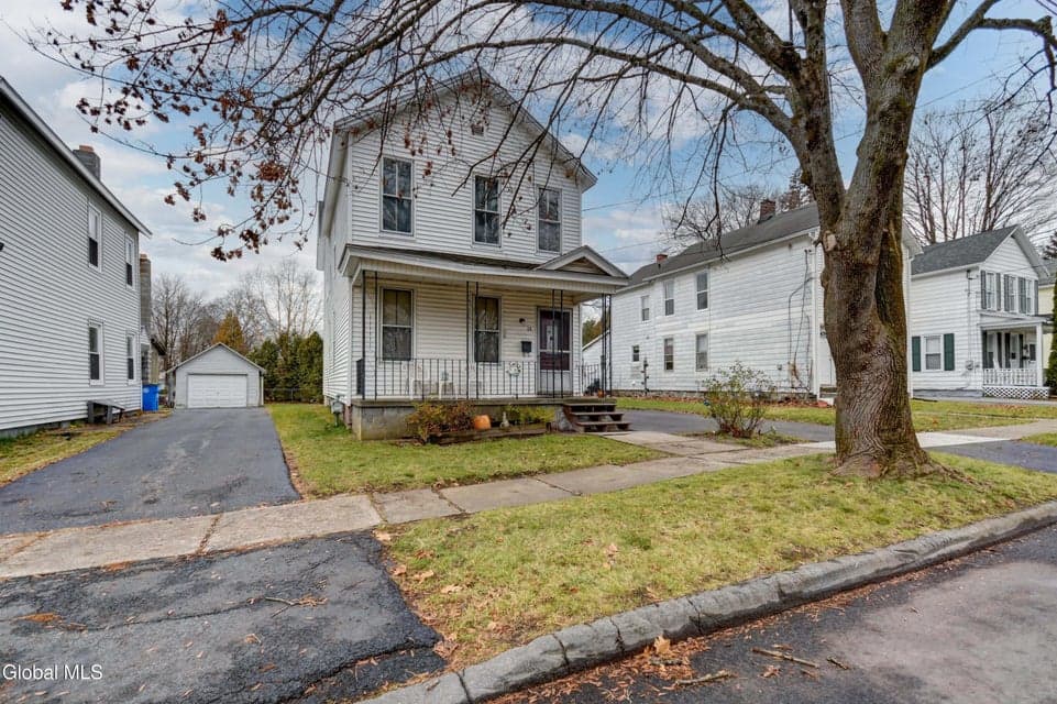12 Cady Street, Johnstown, NY 12095, photo 3