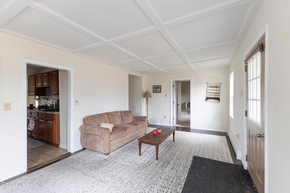 743 ridge Road, photo 4