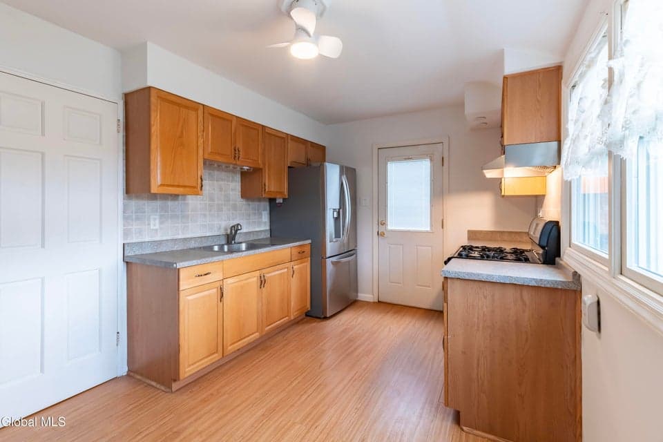 13 Dover Drive, photo 5