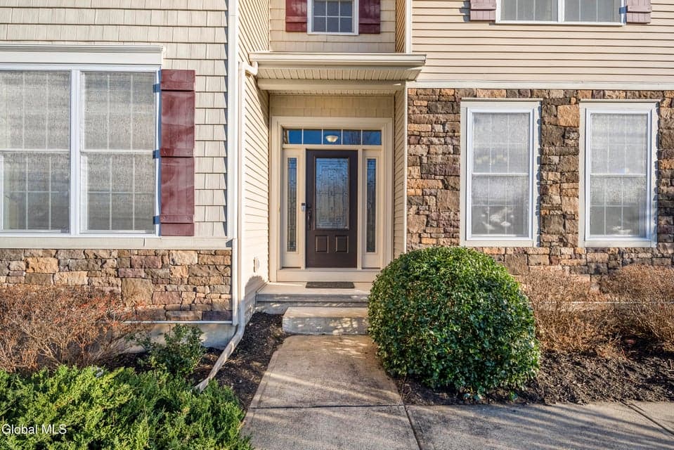 42 Chester Drive, photo 2