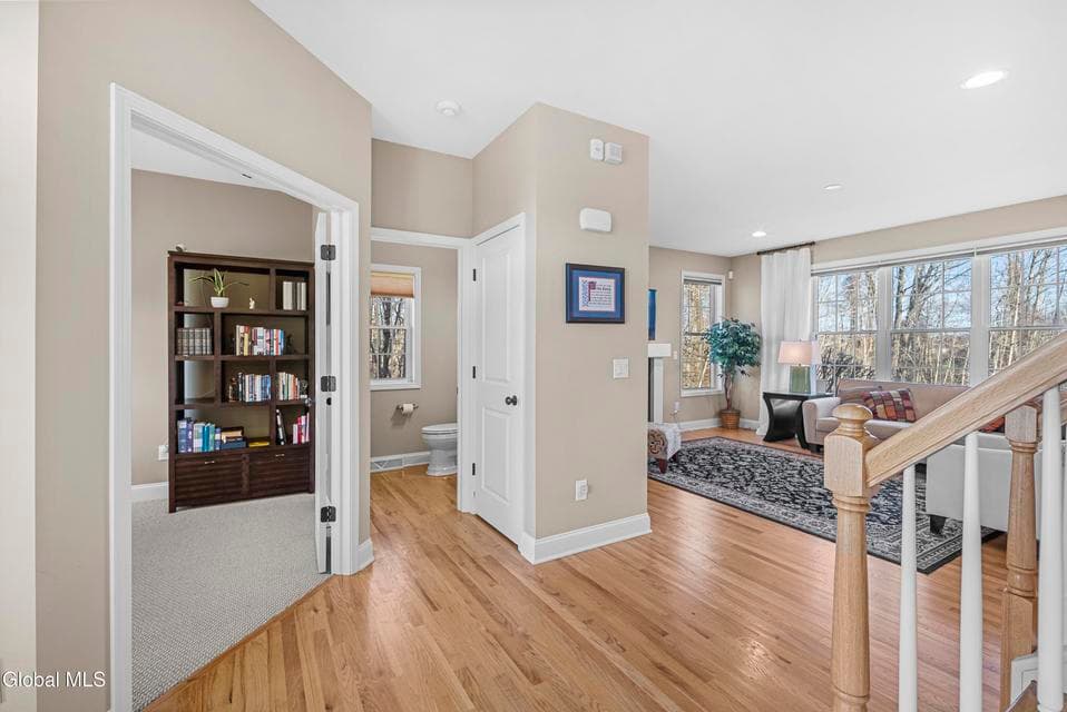 42 Chester Drive, photo 4