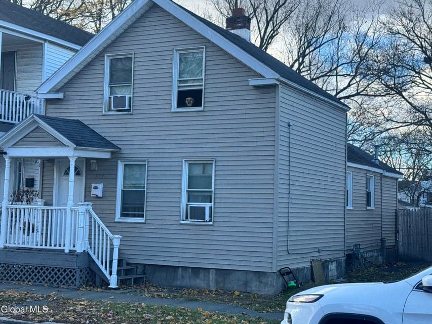 707 5th Avenue, photo 3