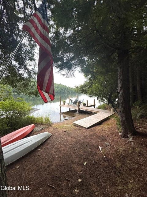 180 E Kelm Pond Road, photo 2
