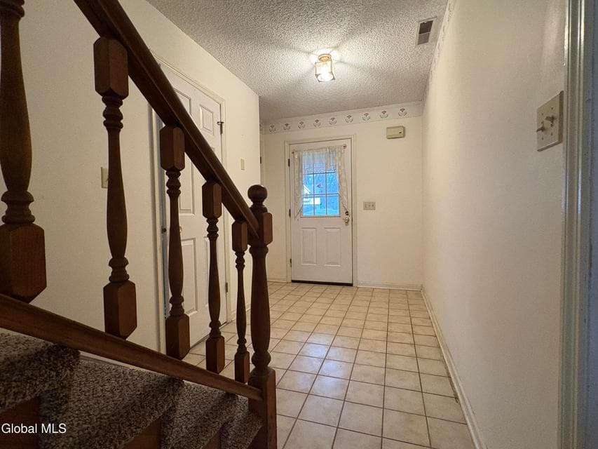 3005 Squire Boulevard, Guilderland, NY 12159, photo 3