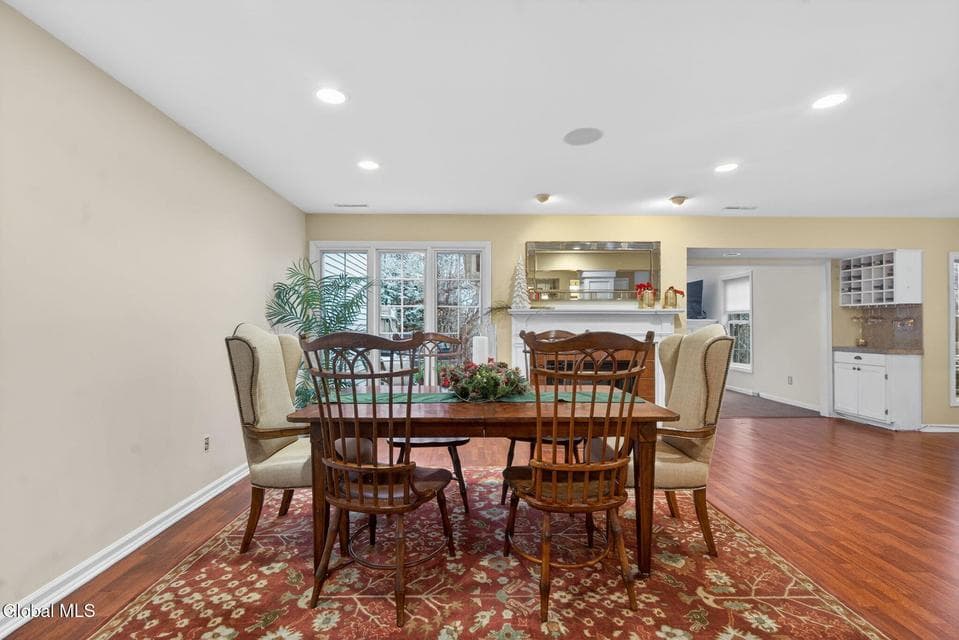 14 Carrie Court, photo 4