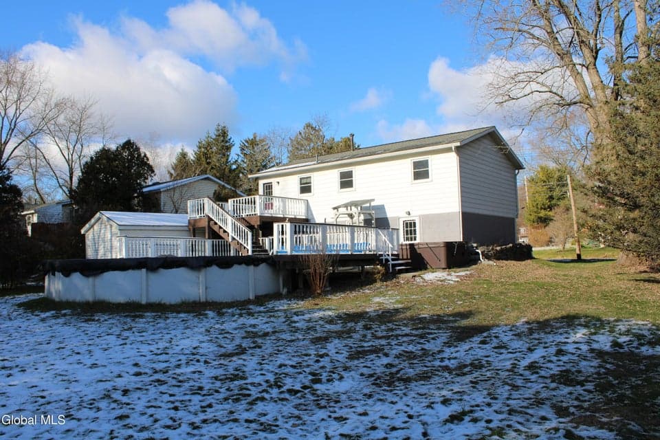 362 Ferris Road, photo 2