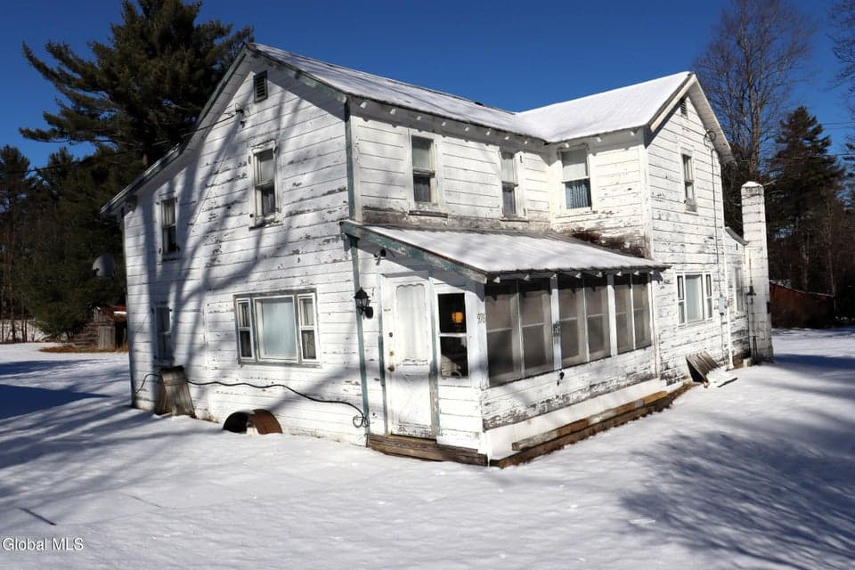 976 High Street, photo 2