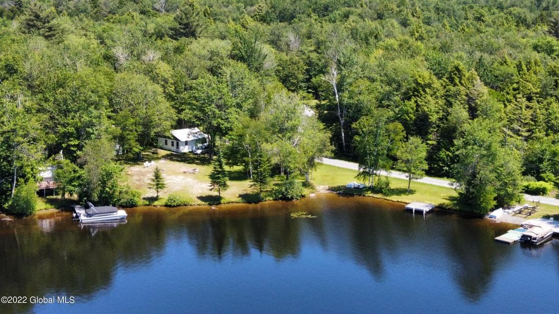 528 Dyken Pond Road, photo 4