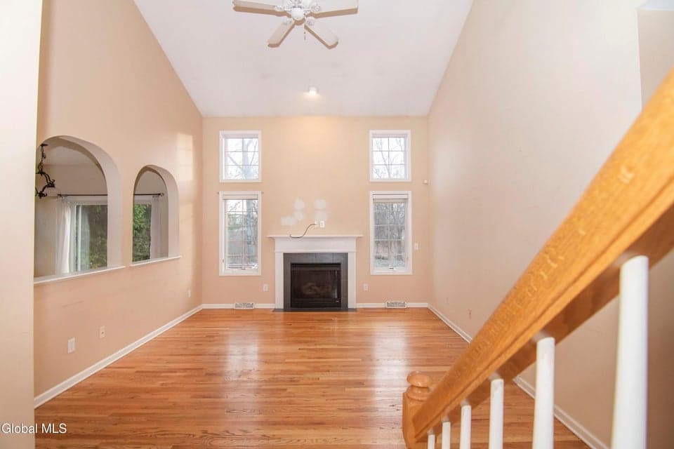 8 Candlewood Drive, photo 5