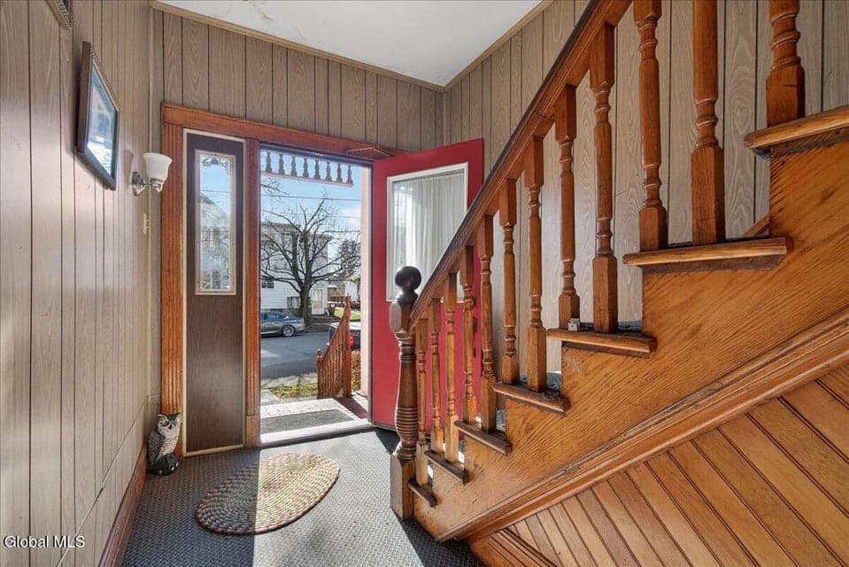 502 Broadway, photo 2