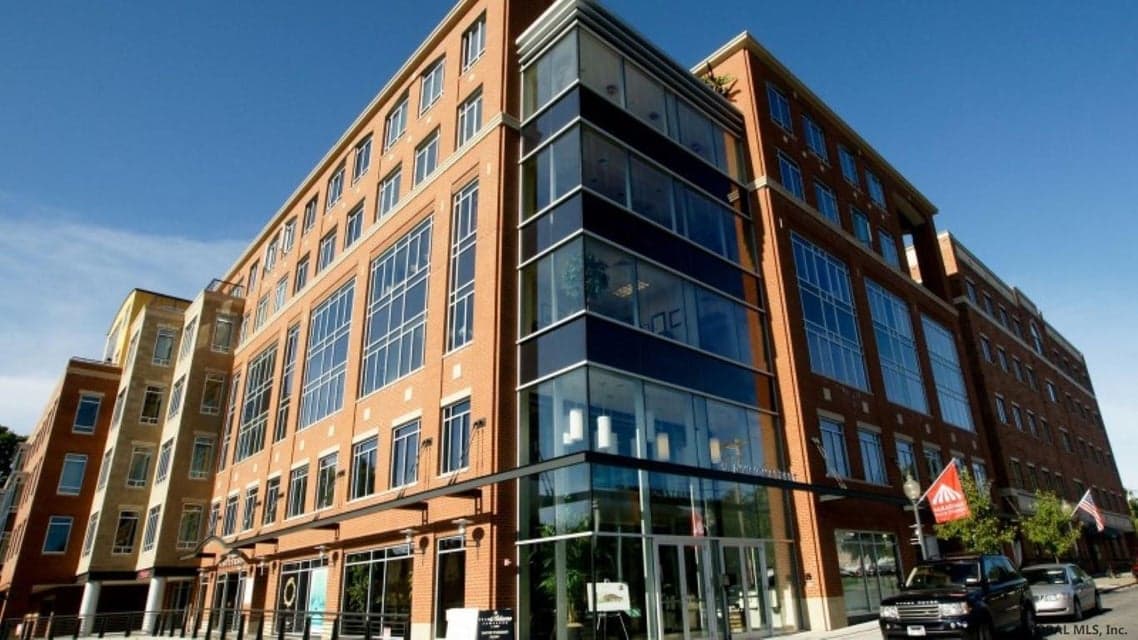 18 Division Street