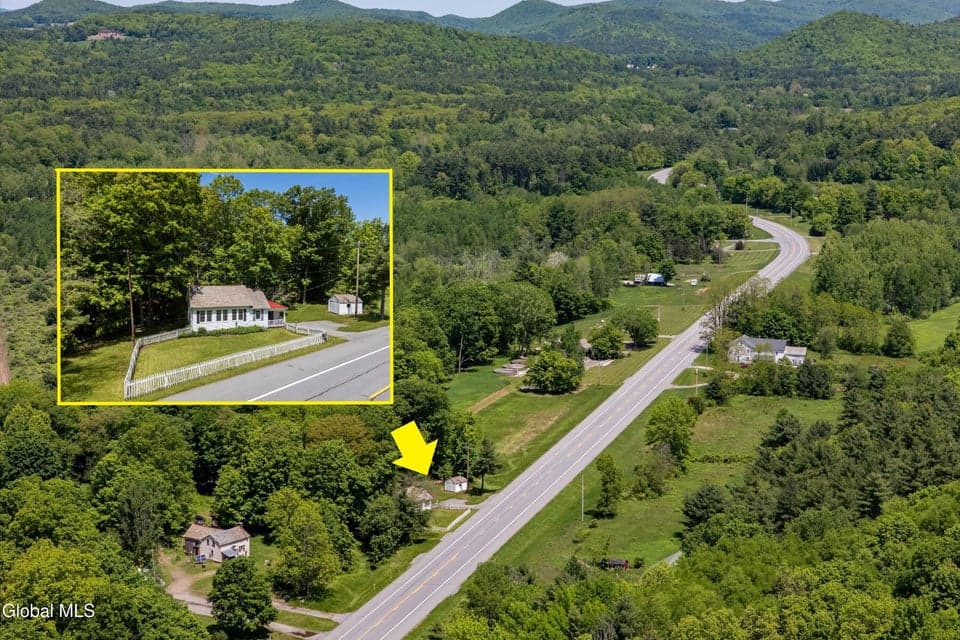 1301 State Route 313, photo 2