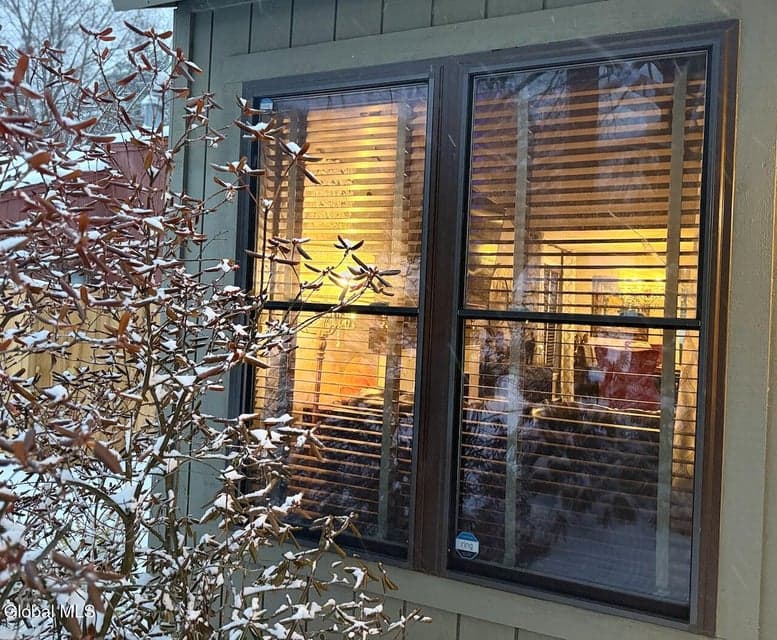 109 Thimbleberry Road, photo 2