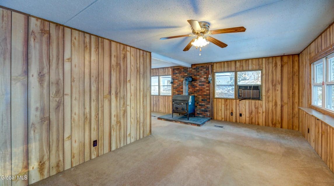 125 Cherry Street, photo 4