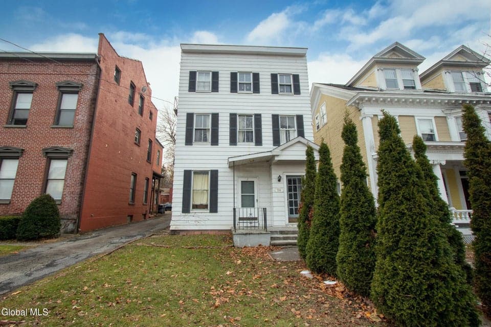 714 Union Street, photo 1