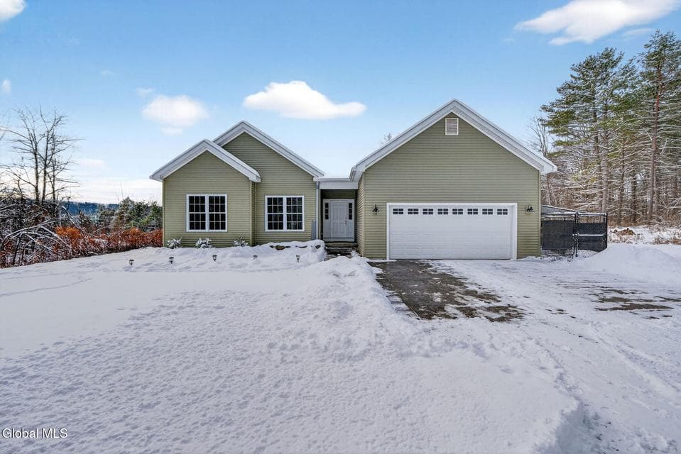 295 Woodstone Circle, photo 1