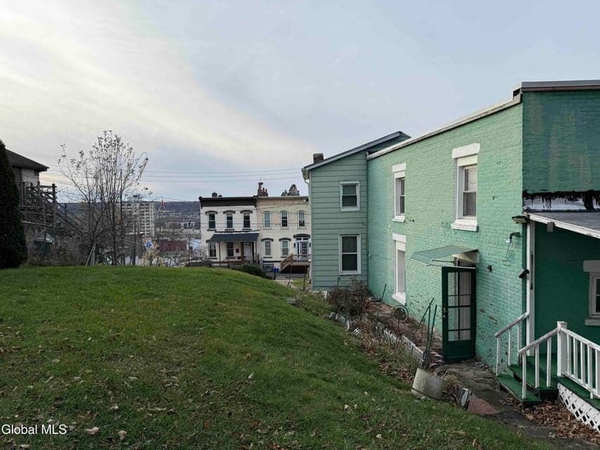 95 11th Street, photo 5
