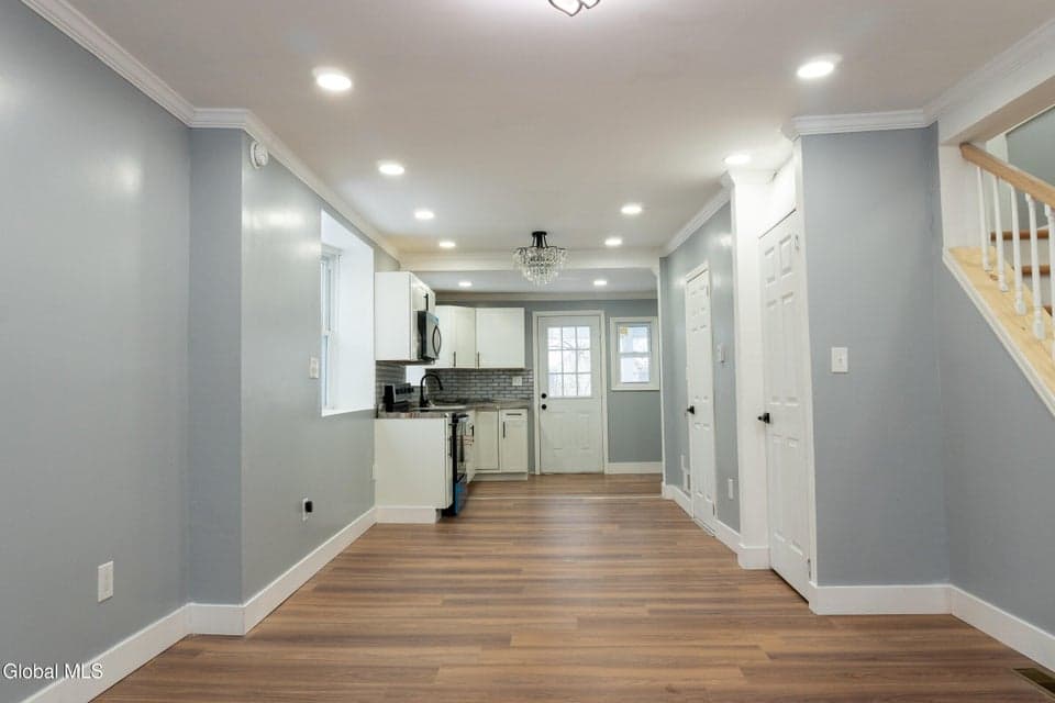 127 N Toll Street, photo 5