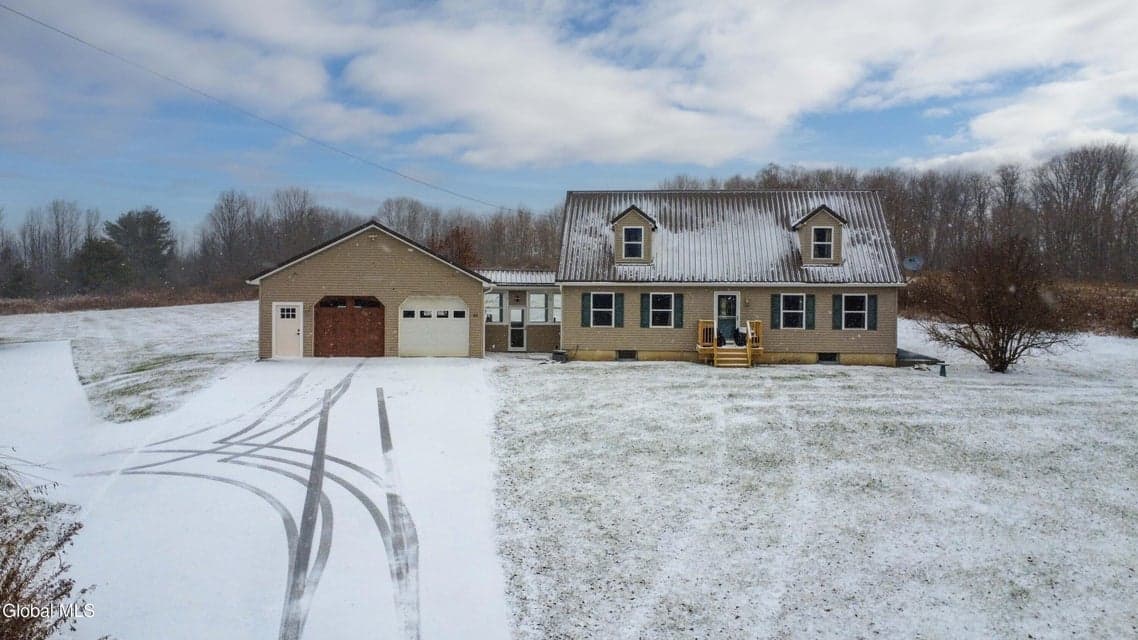 473 Maples Road, photo 2