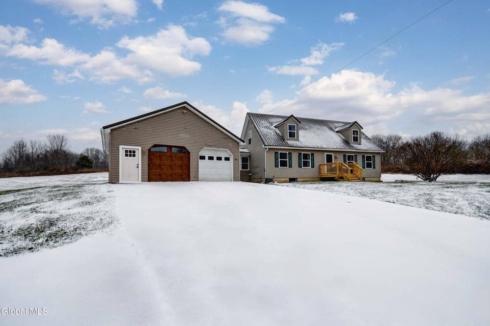 473 Maples Road, photo 3