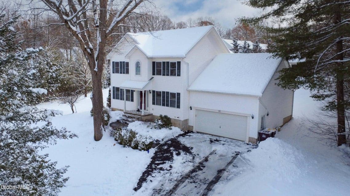 19 Christopher Way, photo 2